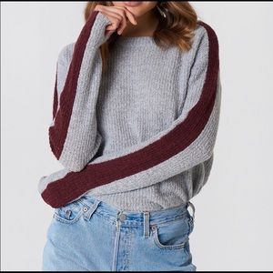 NA-KD Grey sweater with Maroon stripes size s